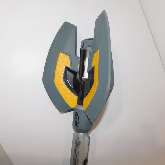 Nerf Battle Axe Weapon N-Force Master Mace 3 Blade 28" Long Hasbro Foam Cosplay - Picture 8 of 9